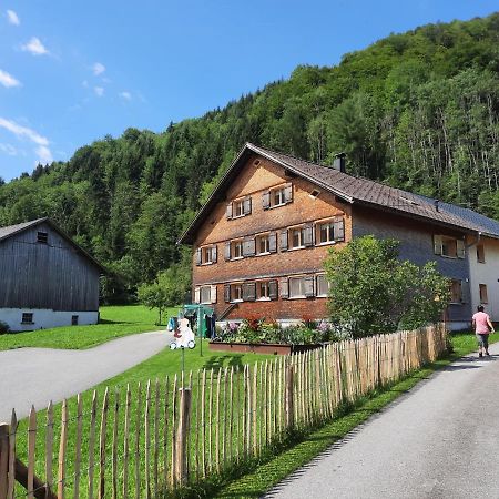 Ferienwohnung Haus Dekker Mellau Exterior foto